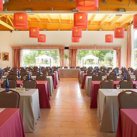 Hotel Isla De La Garena Alcalá de Henares Obchodní fotografie