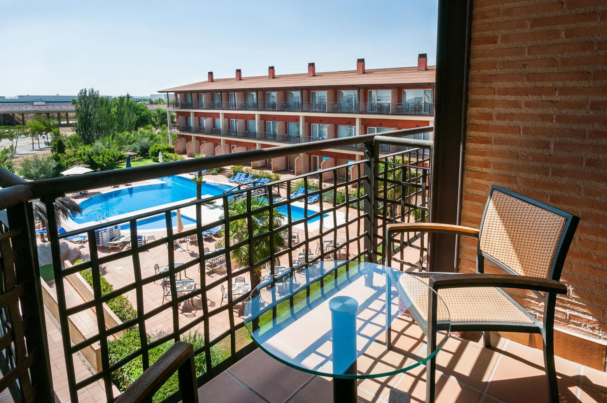 Hotel Isla De La Garena Alcalá de Henares Exteriér fotografie