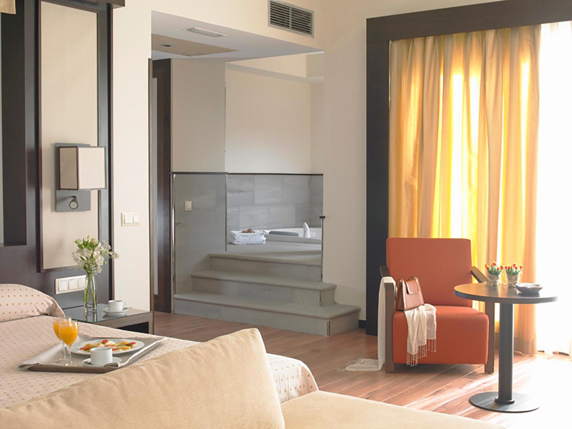 Hotel Isla De La Garena Alcalá de Henares Pokoj fotografie